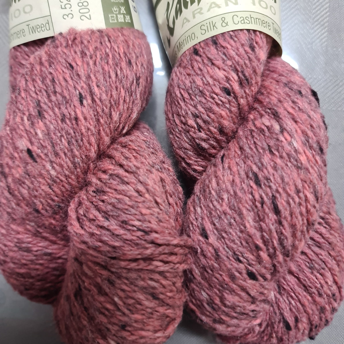 Kathmandu Aran 100,42