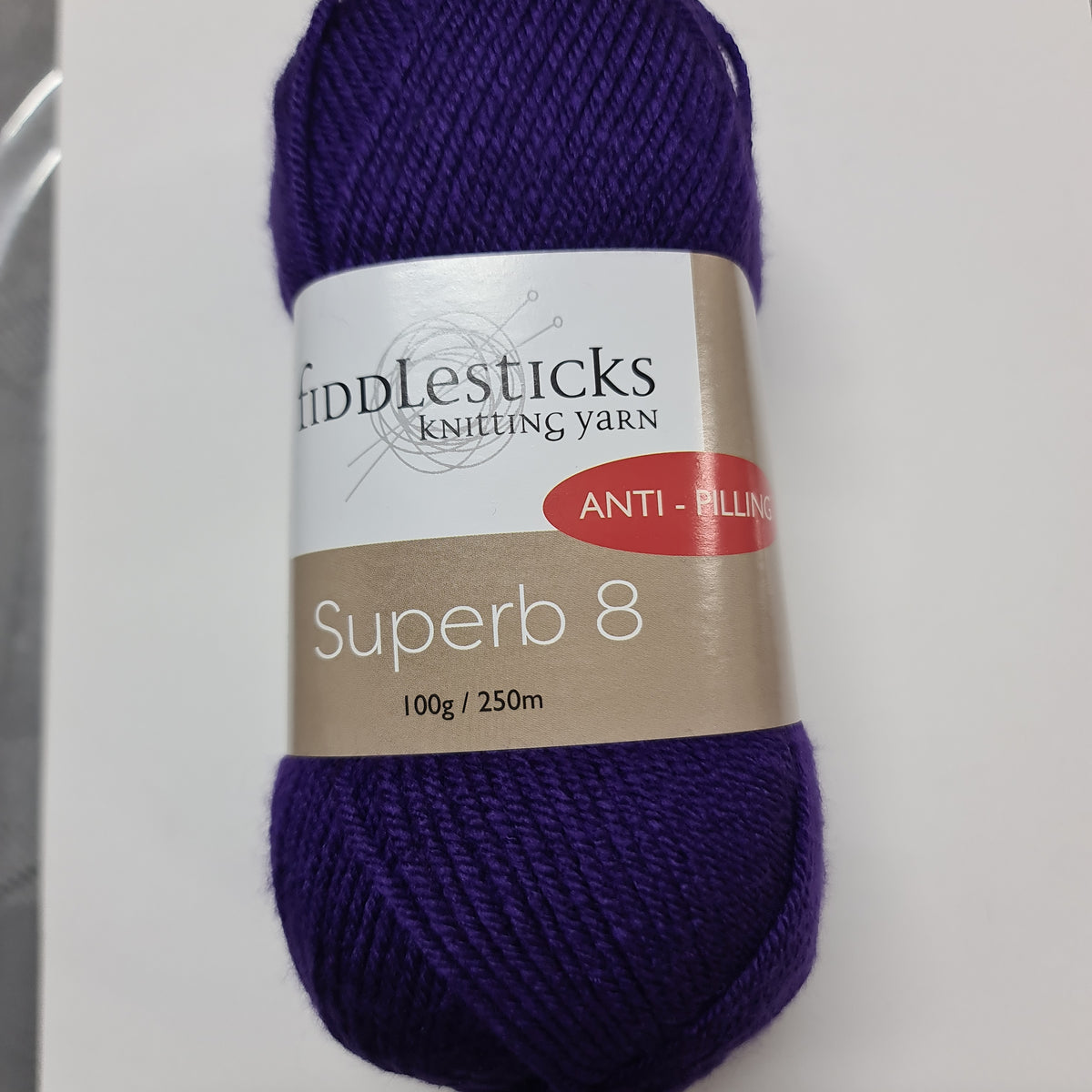 Superb 8, 70009, dark purple