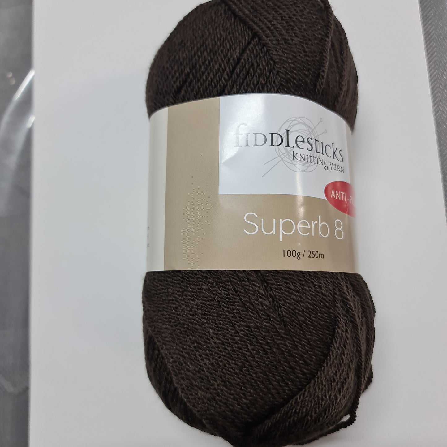 Superb 8, 20024, Chocolate