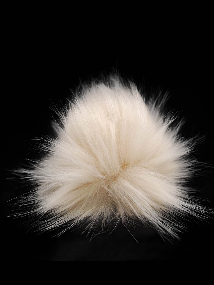 K-FURPOM-17.jpg